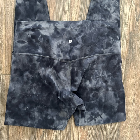 lululemon  28” Tie-Dye High-Rise Leggings Align Pant Diamond Pitch Graphite - Picture 14 of 14